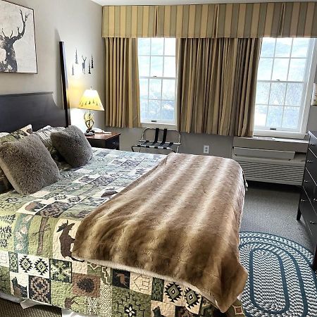 Ski On Off 1Br Suite 1St Flr Sleeps 4 Jiminy Peak ハンコック エクステリア 写真